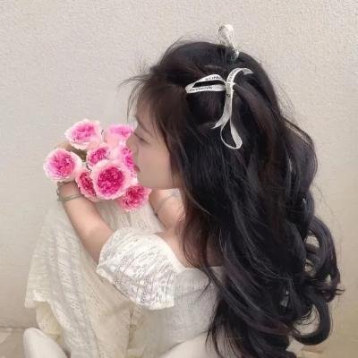 羊圈里的俘虏